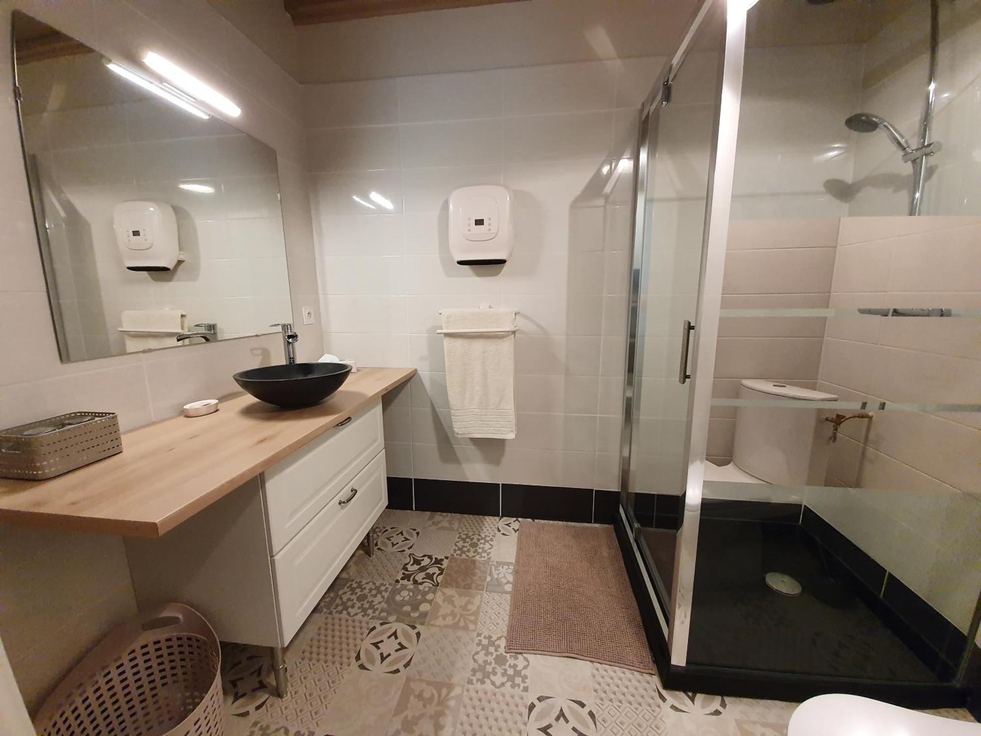 Gite Confortable Avec Spa Prive Et Confort Moderne Pont-de-Larn Esterno foto